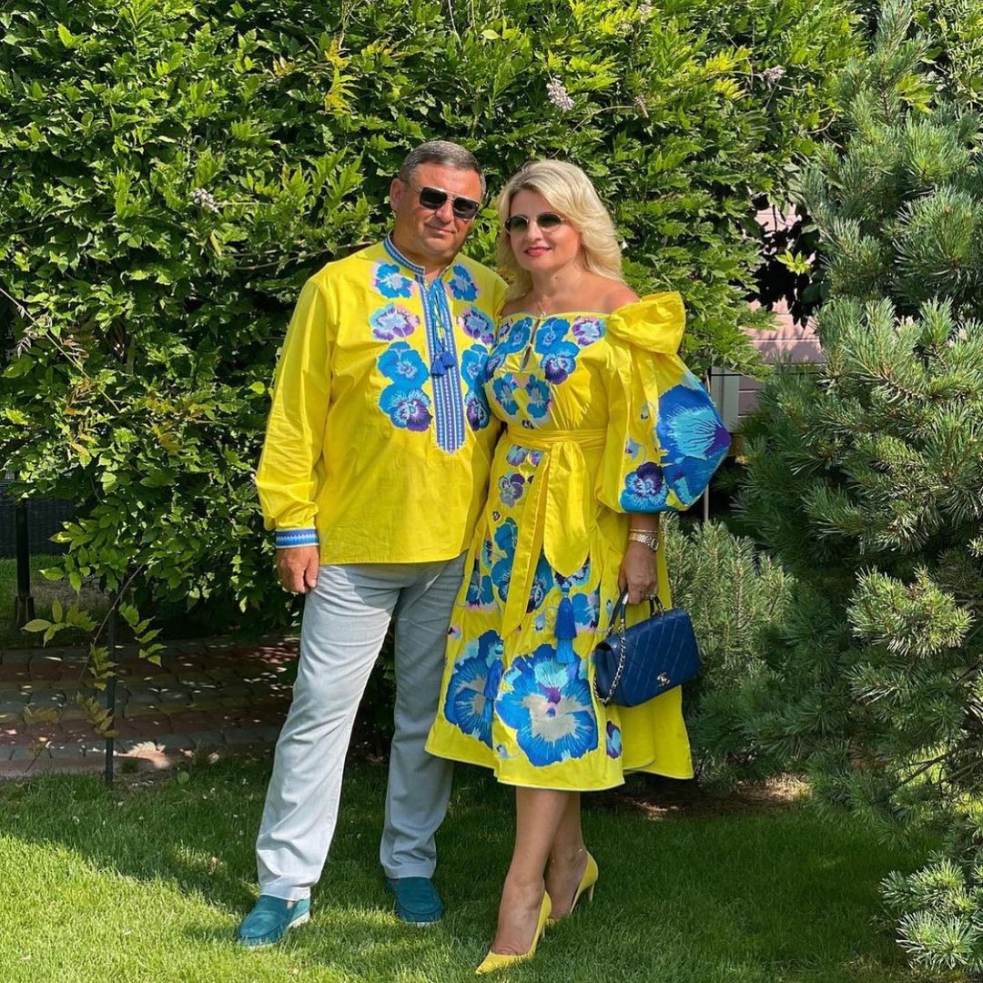 Luxurious Yellow/Blue Pansies Women's Mini Dress Yuliya Magdych 5XL / Yellow/Blue